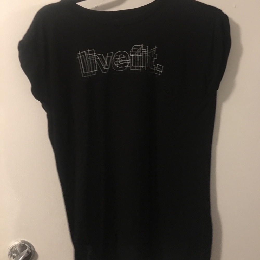 Sleeveless t
